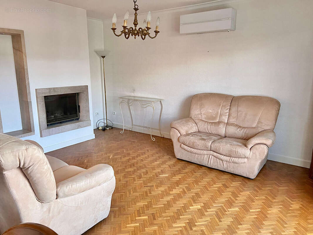 Maison à BOURGOIN-JALLIEU