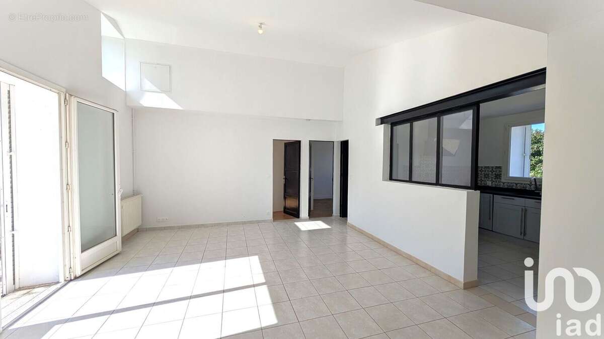 Photo 7 - Maison à MONTENDRE