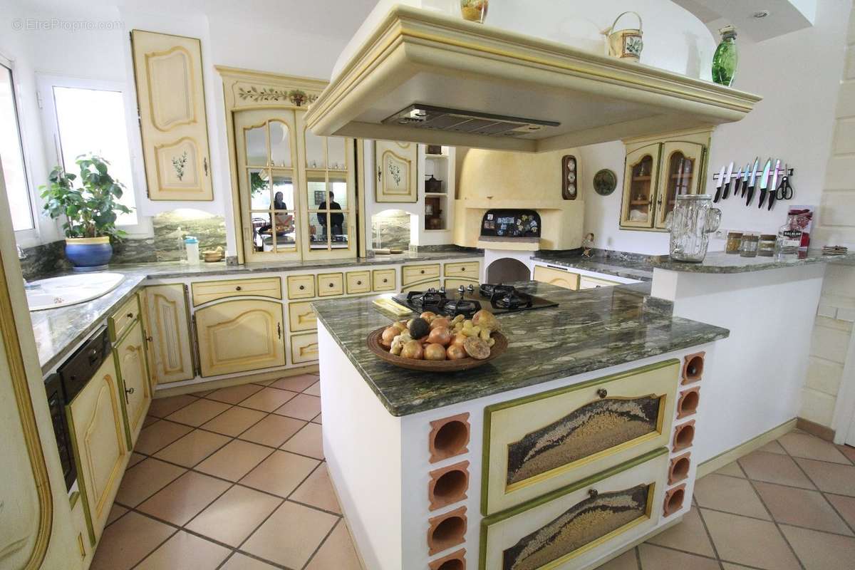 Maison à VILLENEUVE-LES-BEZIERS