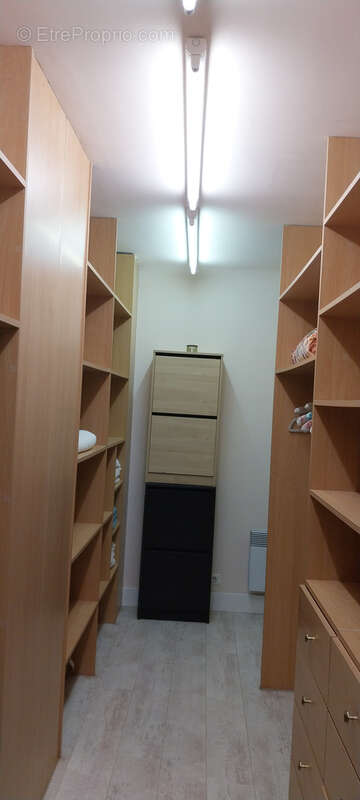 Maison à FONTVIEILLE