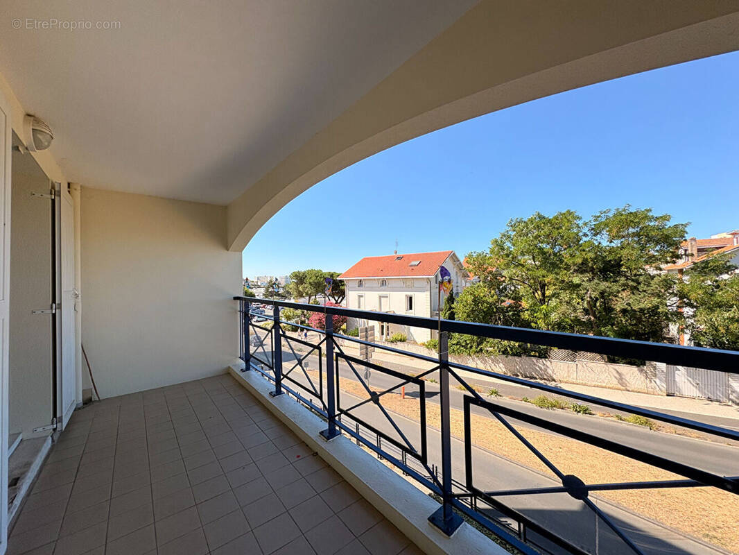 Appartement à VAUX-SUR-MER