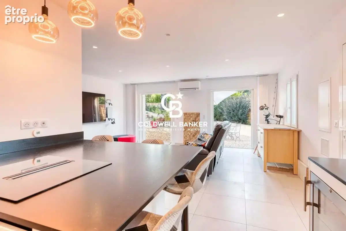 Golfe de Saint-Tropez , charmante villa avec piscine et sa maison d’invités - photo 24