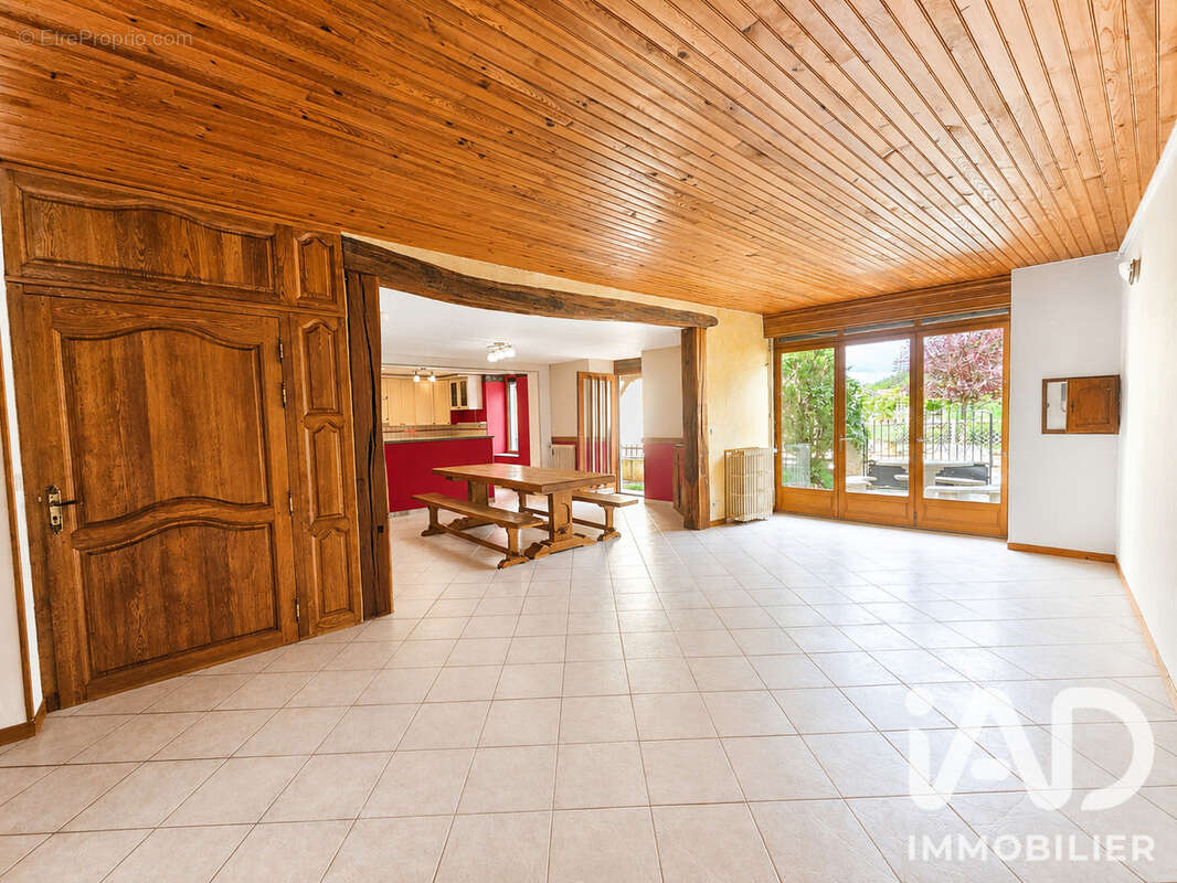 Maison 223 m² à Chevillon  - photo 6