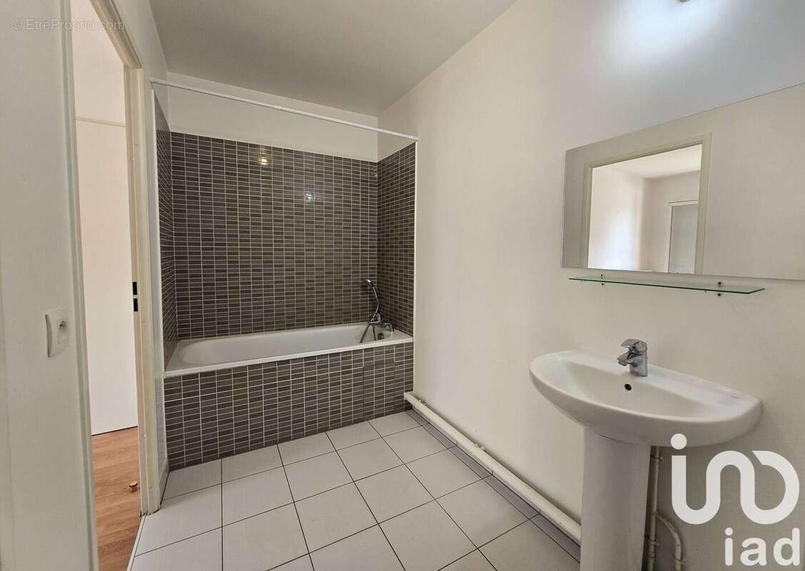 Photo 9 - Appartement à SUCY-EN-BRIE