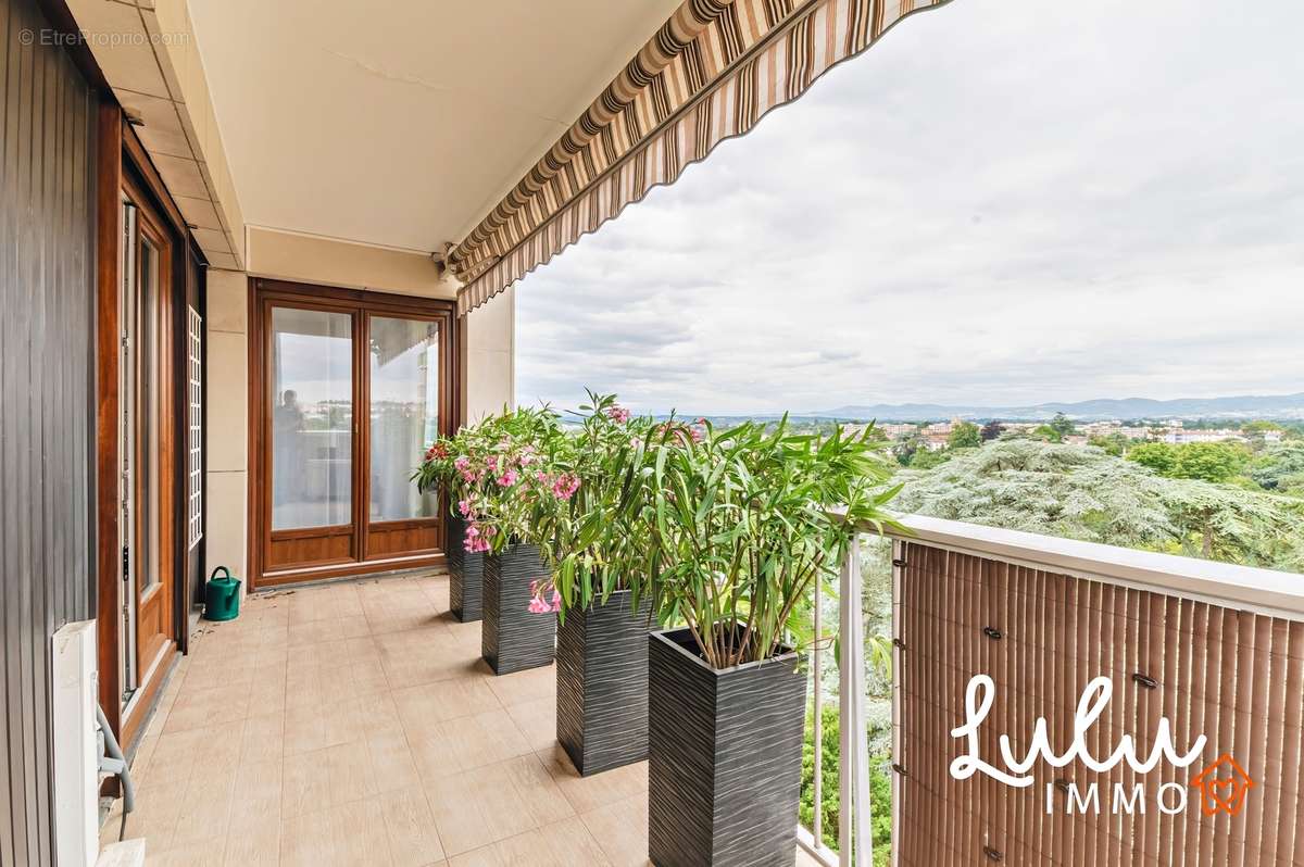 Ecully Appartement de type T4 de 101 m2 avec terrasse  - photo 6