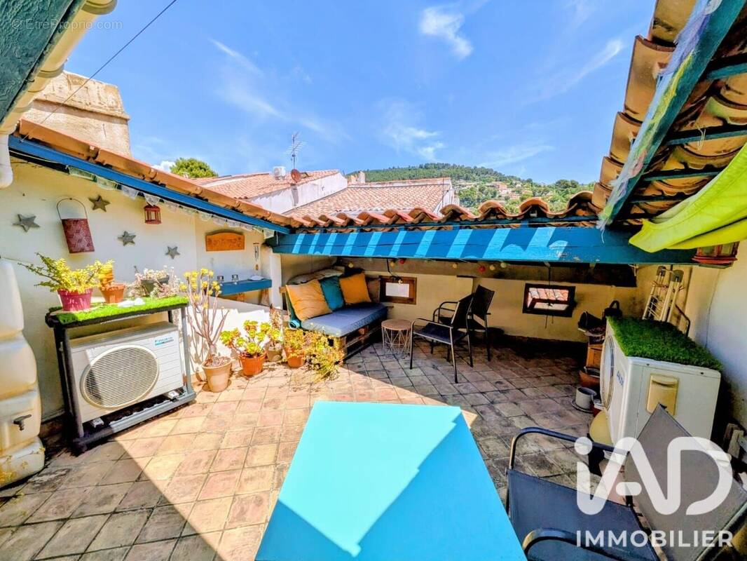 Photo 1 - Maison à OLLIOULES