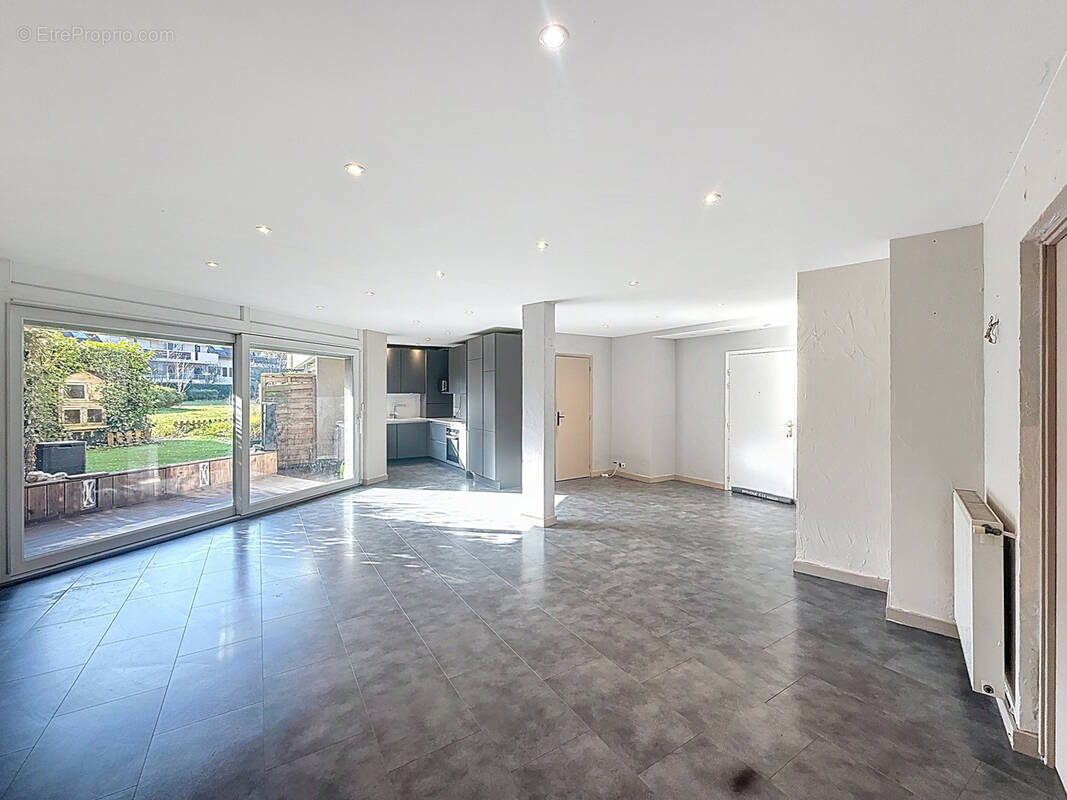 Appartement à ANNECY-LE-VIEUX