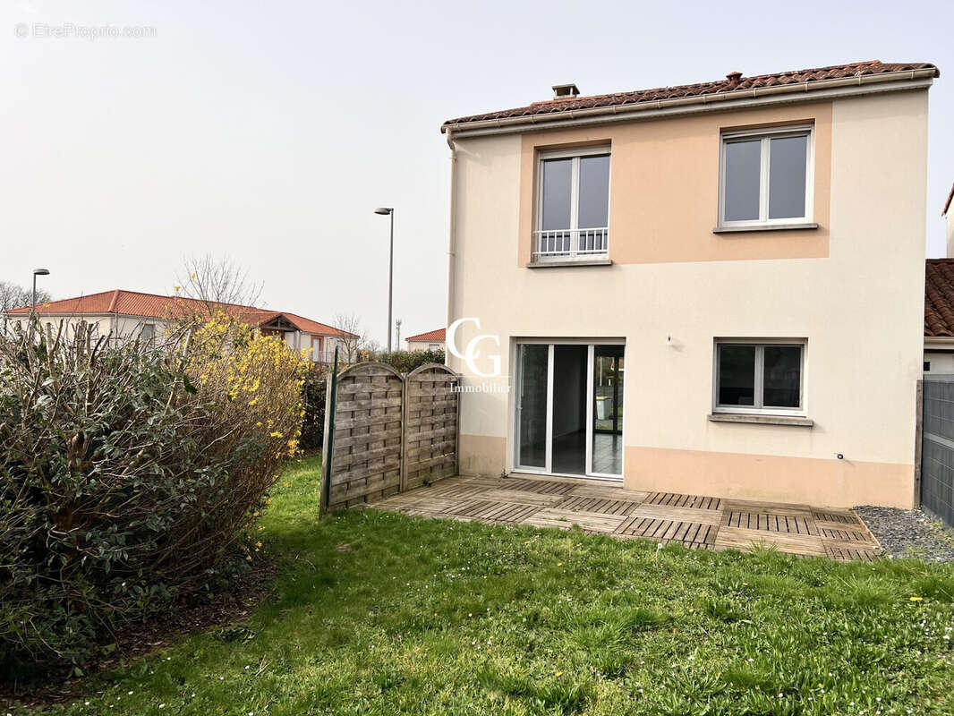 Maison à LE PELLERIN