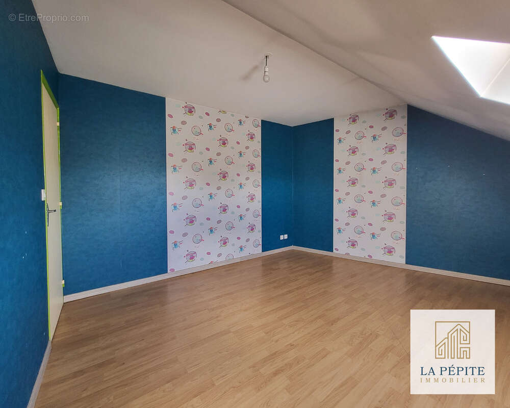 Maison de ville 114 m2 - 2 chambres - 2 bureaux - terrasse et jardin - aulnoye-aymeries - photo 18