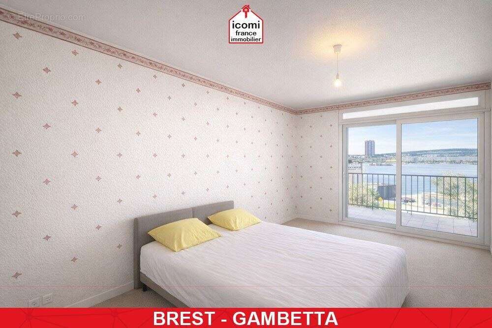 Finistere - brest (29200) - a vendre - appartement - t4 - 2 chambres - vue mer - dalle beton - ascenseur - proche gare - dpe d - - photo 6