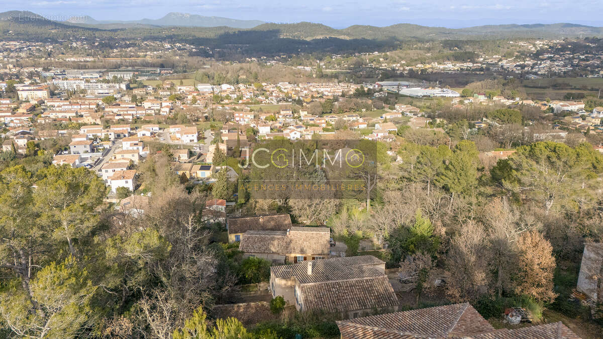 Maison à BRIGNOLES