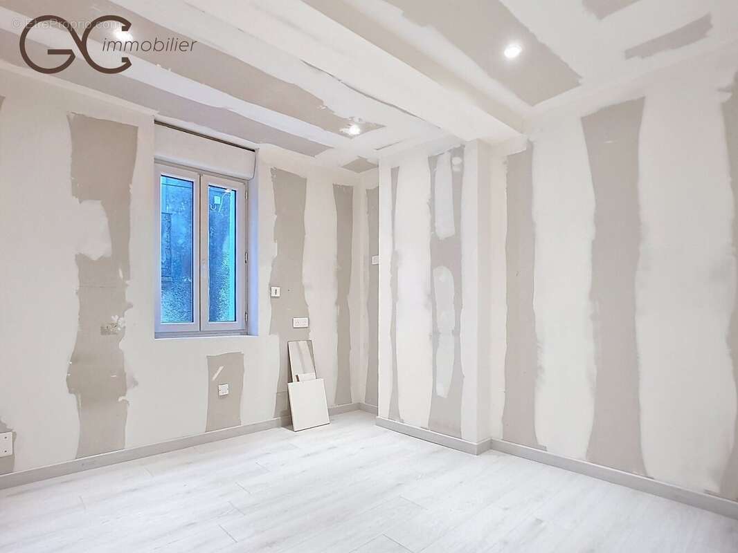 Maison à CESSENON-SUR-ORB