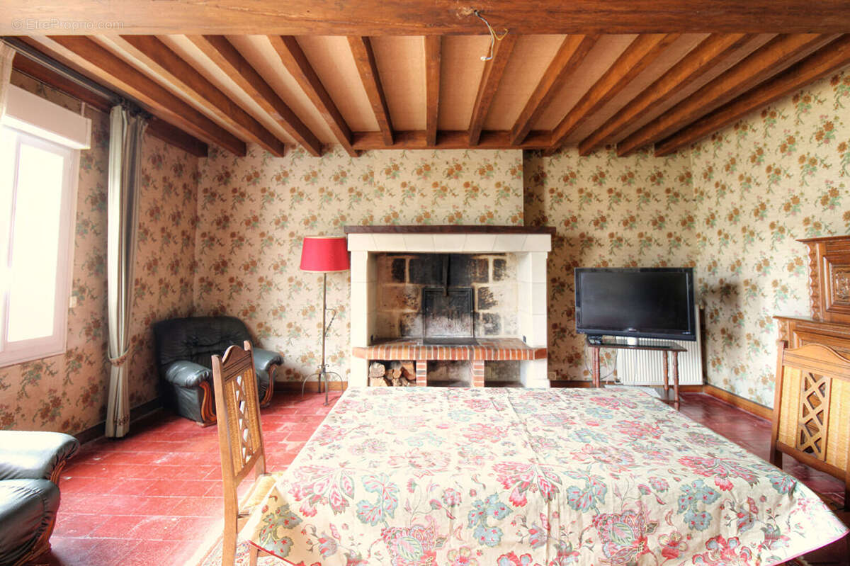 Maison à BEAUFORT-EN-VALLEE