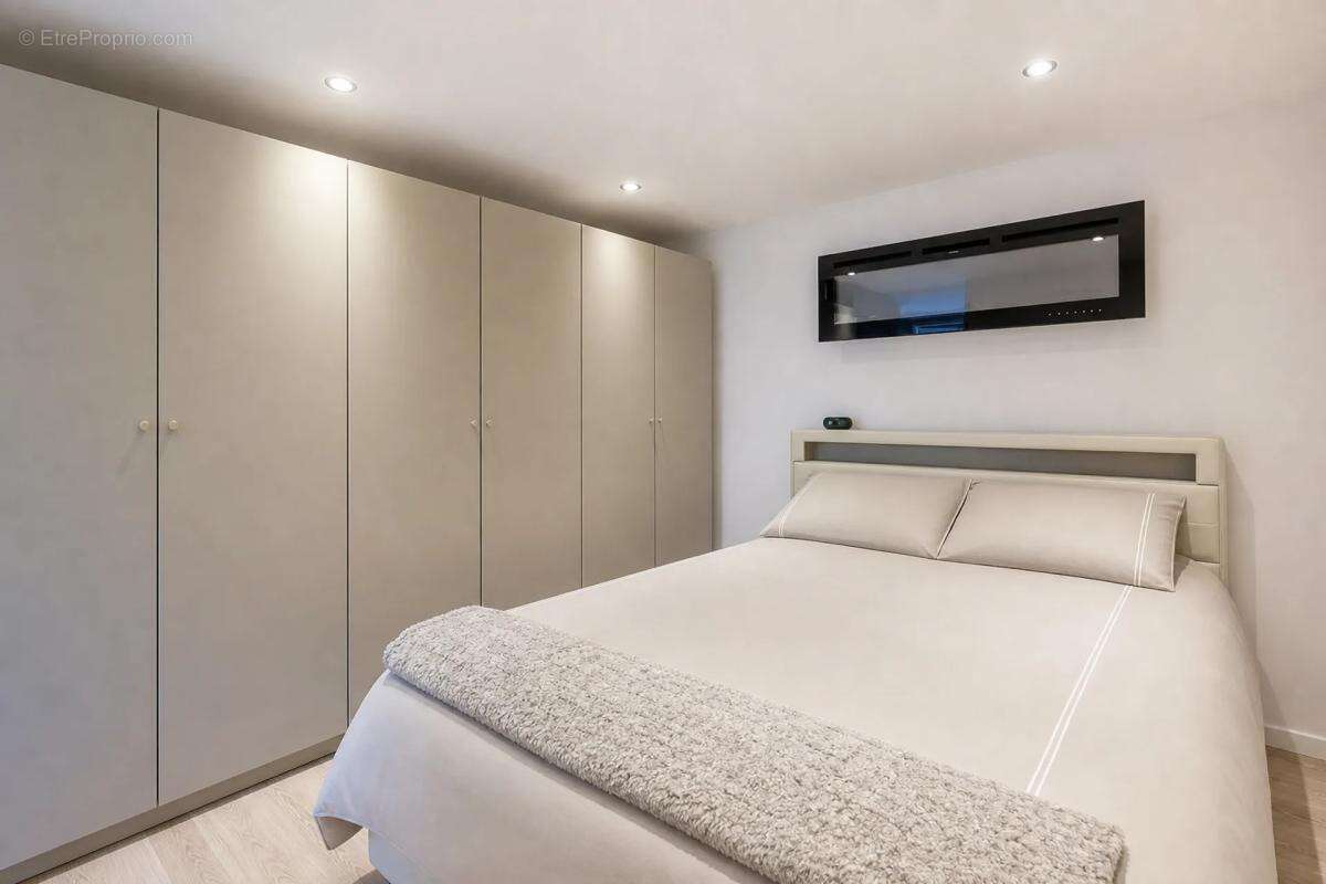 Maison à LYON-8E