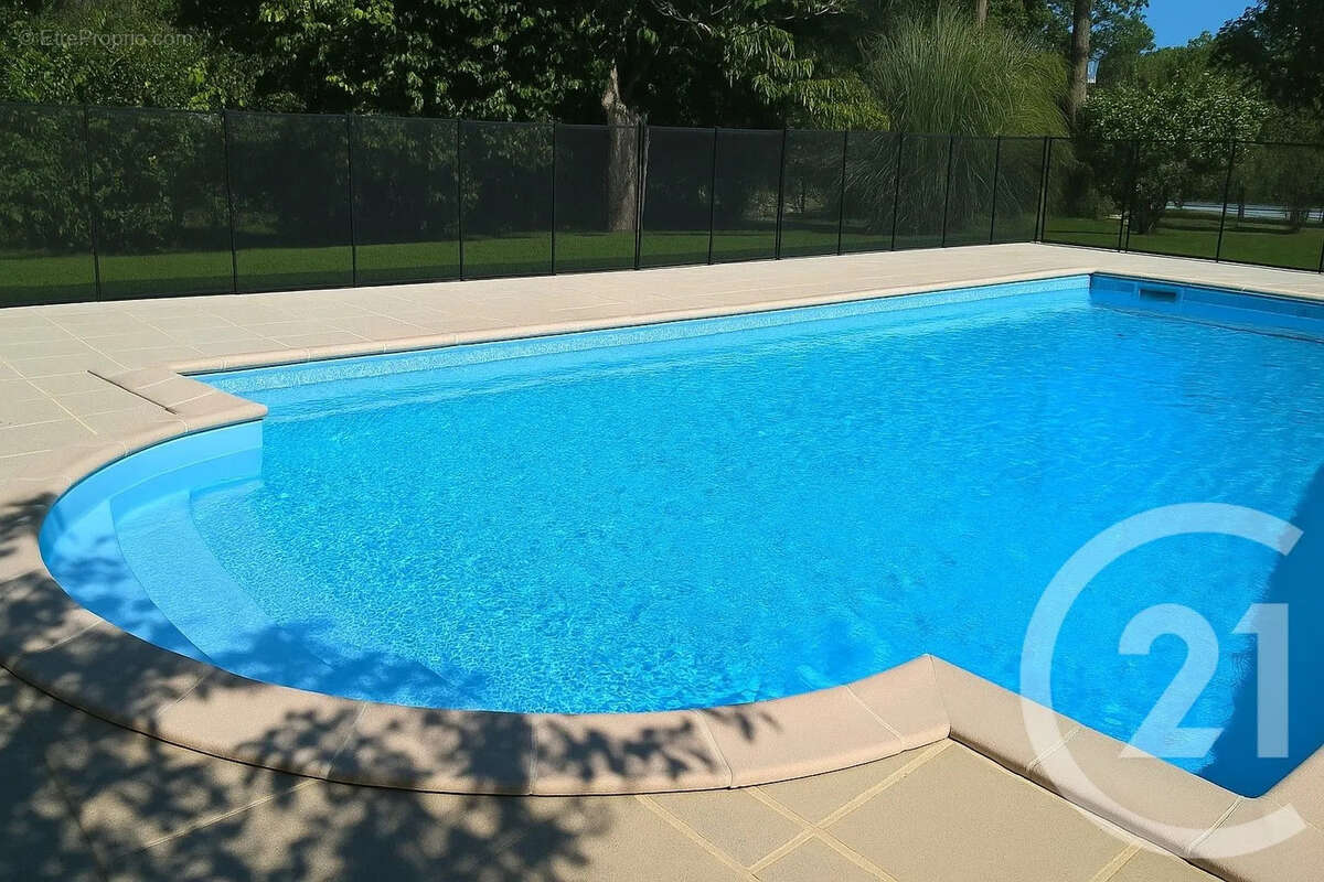 Maison à MONTGAILLARD