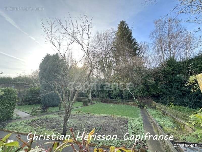 Maison à BOESSE-LE-SEC