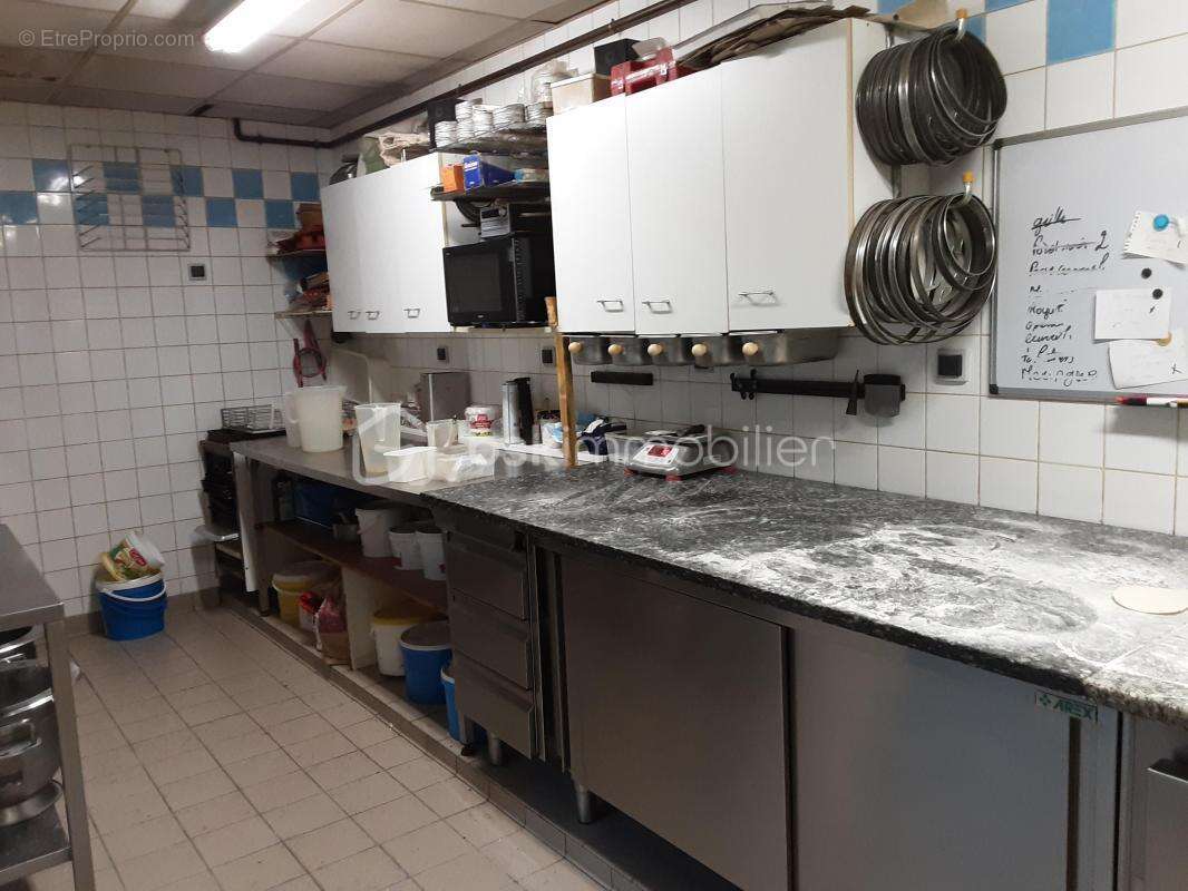 Commerce à FRIVILLE-ESCARBOTIN