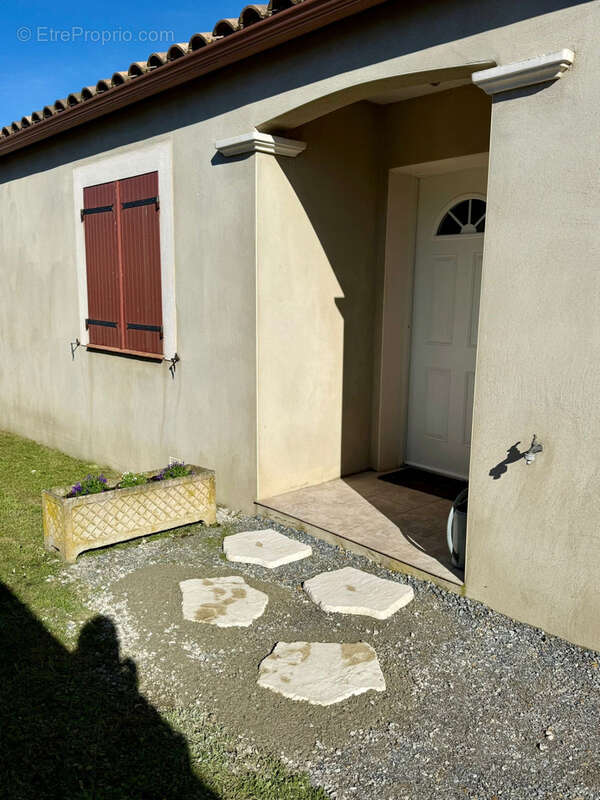 Maison à VILLEMOUSTAUSSOU