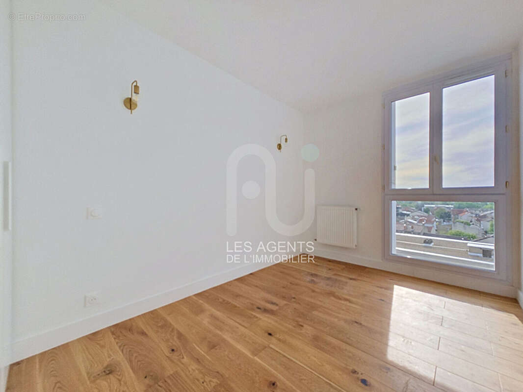 Appartement à COLOMBES