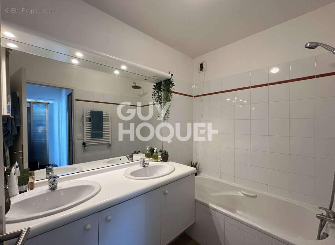 Appartement à LYON-4E