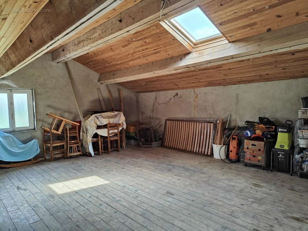 Maison à CHUYER