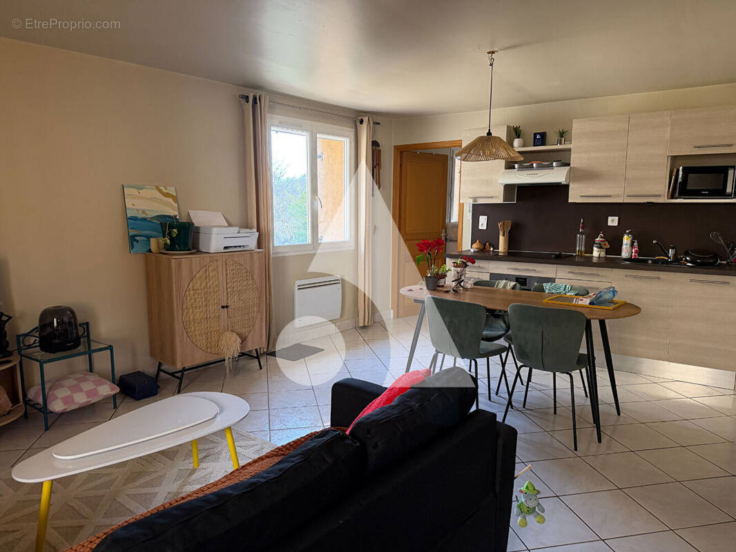 Appartement à LE VAL