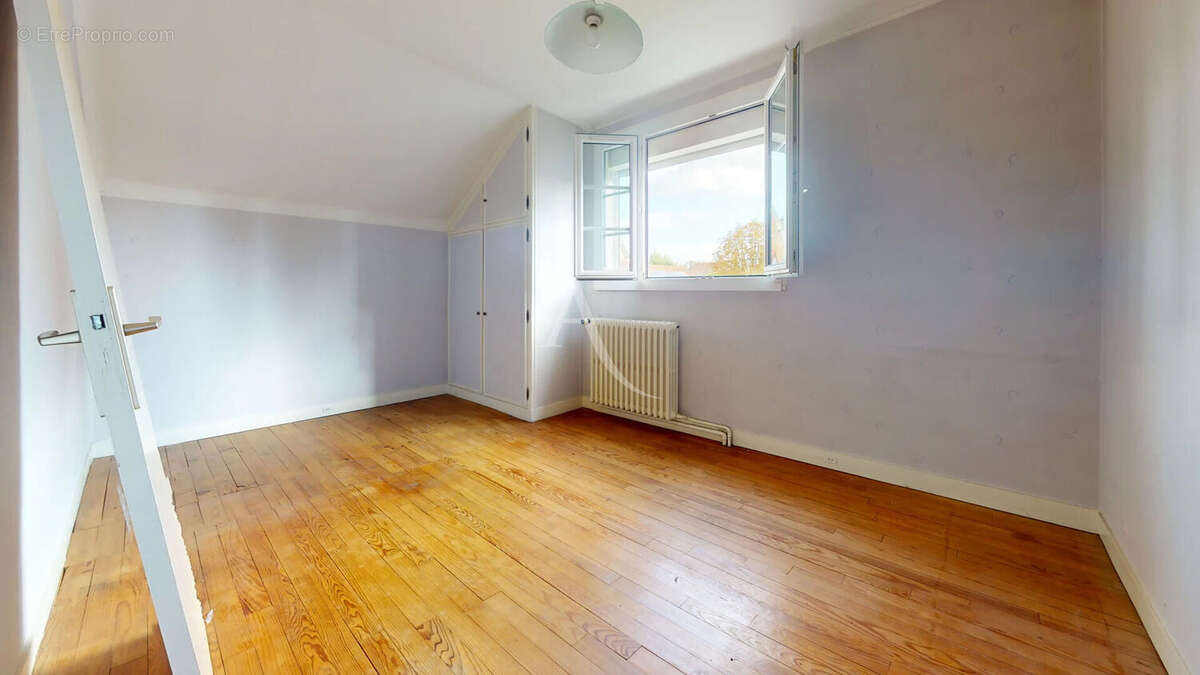 Maison à CONFLANS-SAINTE-HONORINE