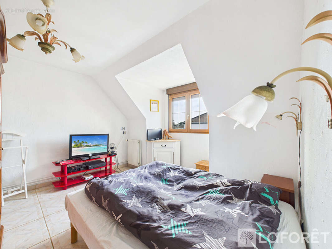 KINGERSHEIM maison jumelée 4 pièces avec jardin et garage - photo 9