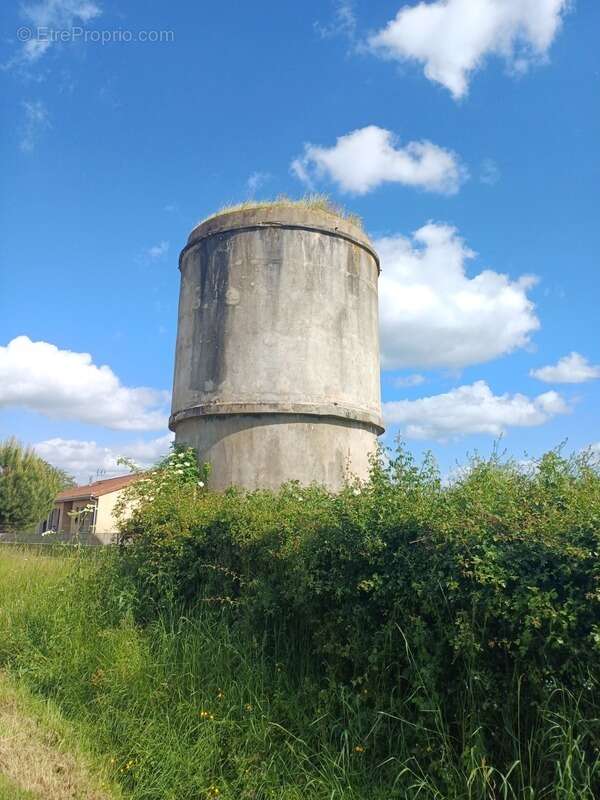 Maison à SAINT-PRIEST-BRAMEFANT