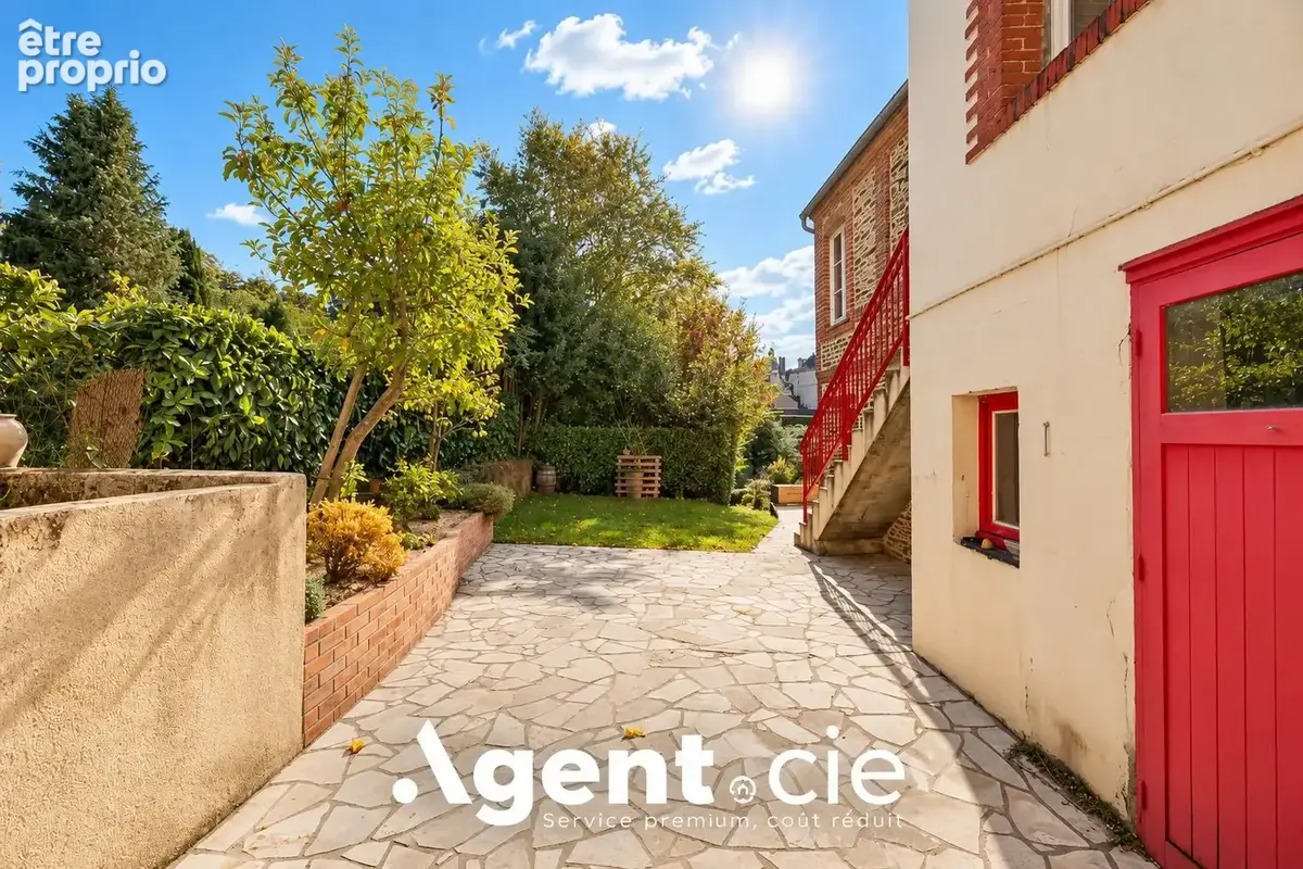 Maison 10 pièces 176 m² à vendre à Balleroy (14490) - photo 2