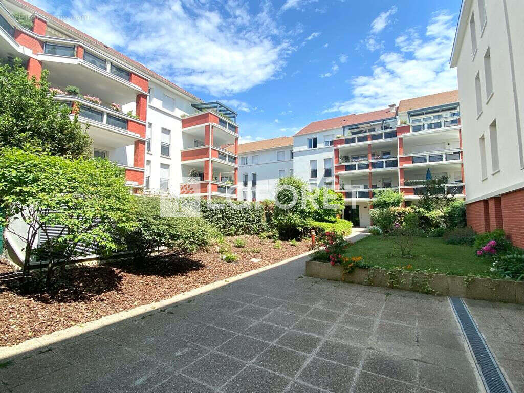 Appartement Villejuif 3 pièce(s) 68.66 m2 - photo 9