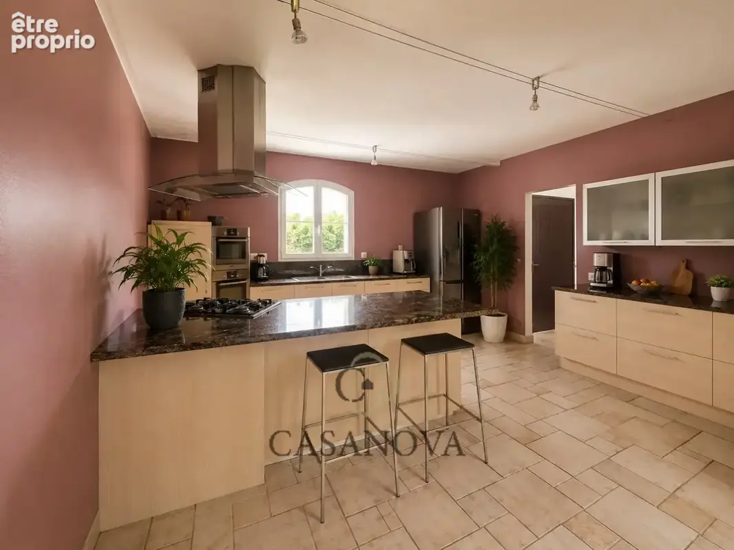 Les Vautes  Villa familiale 4 chambres avec piscine et grand terrain - photo 9