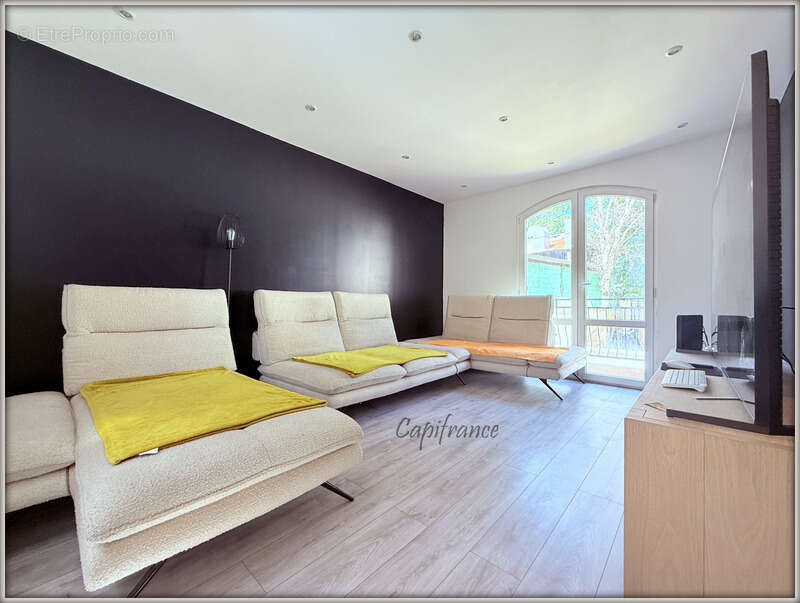 Maison à AULNAY-SOUS-BOIS