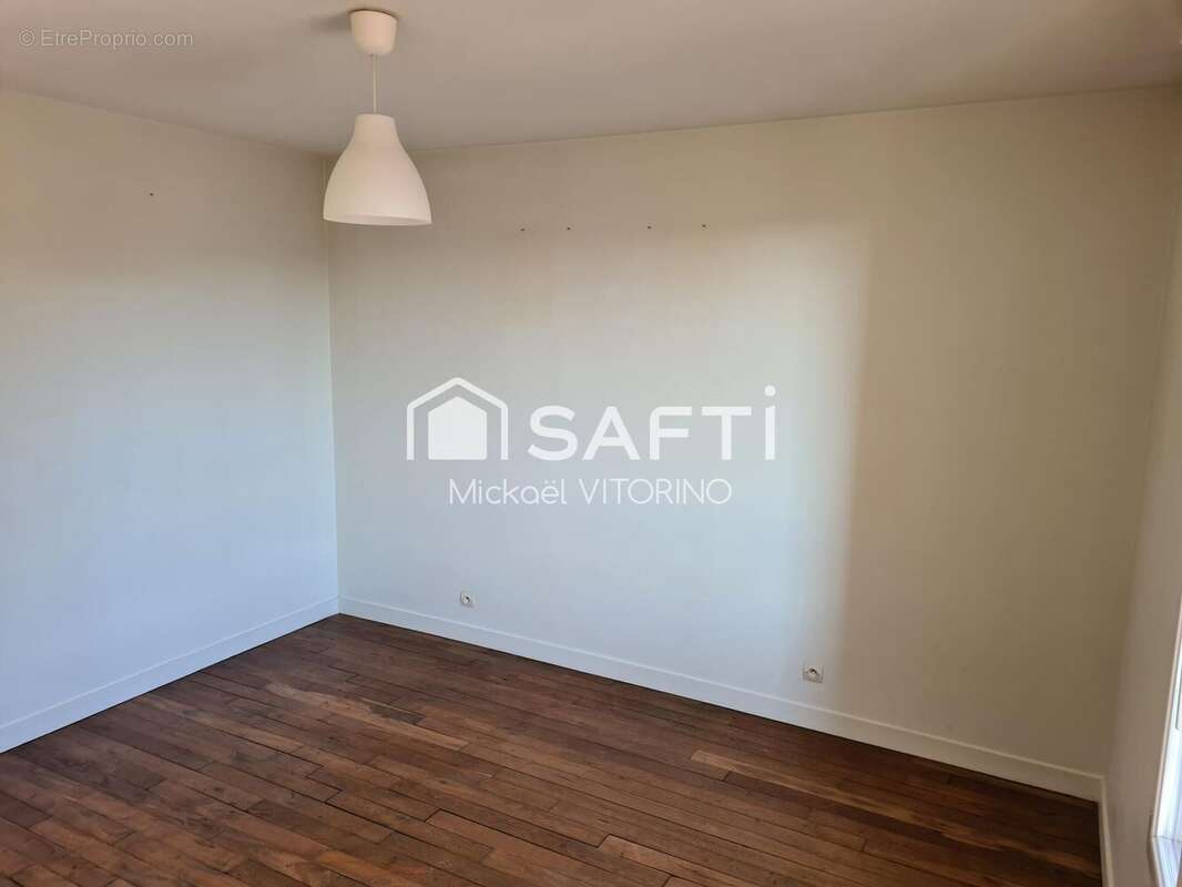 Photo 4 - Appartement à MONTEREAU-FAULT-YONNE