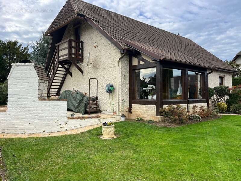 Maison à PONT-L&#039;EVEQUE