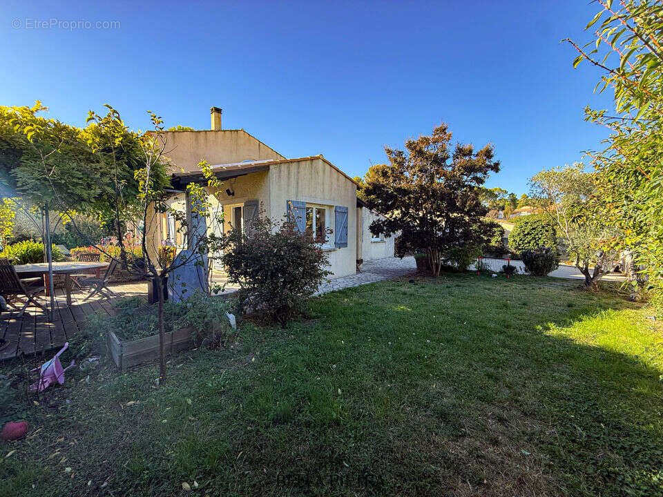 Maison à SAINT-GENIES-DES-MOURGUES