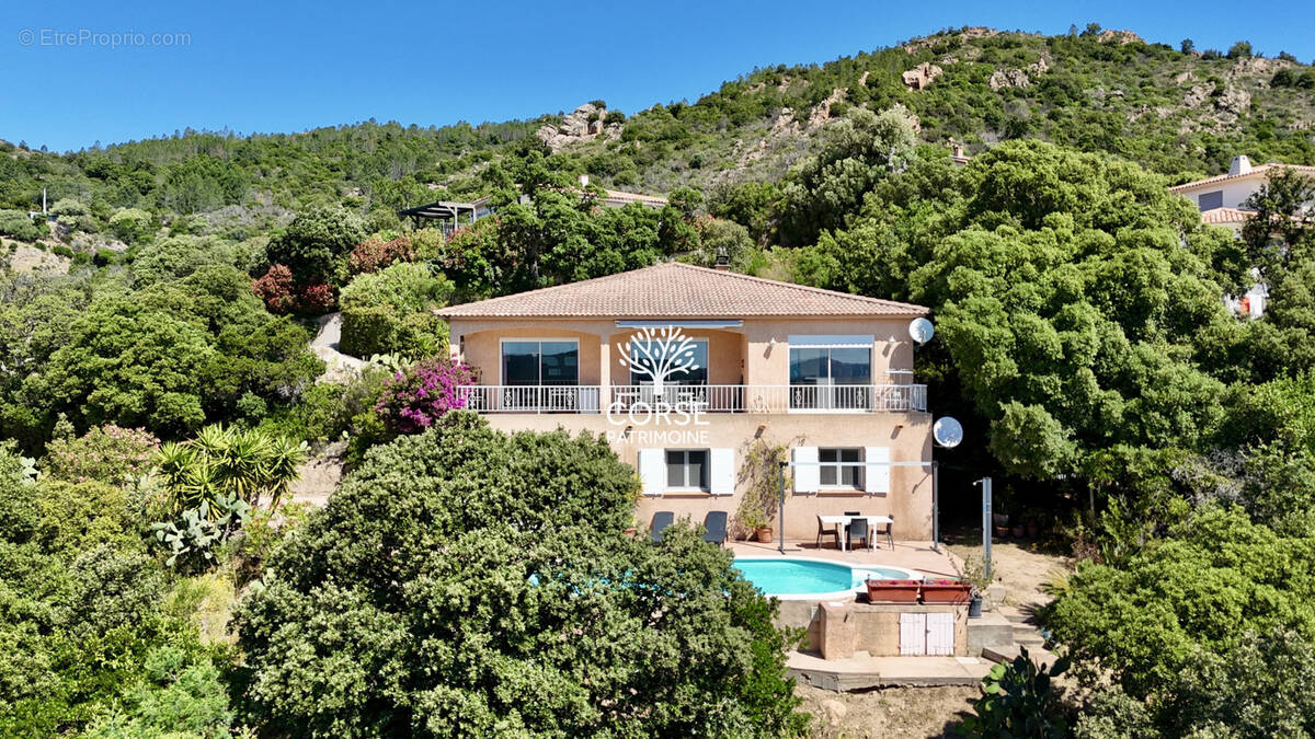 Maison à PORTO-VECCHIO