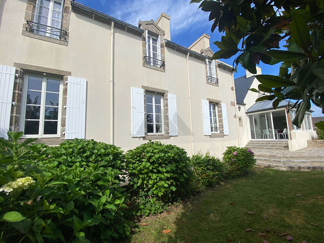 Maison à SAINT-RENAN