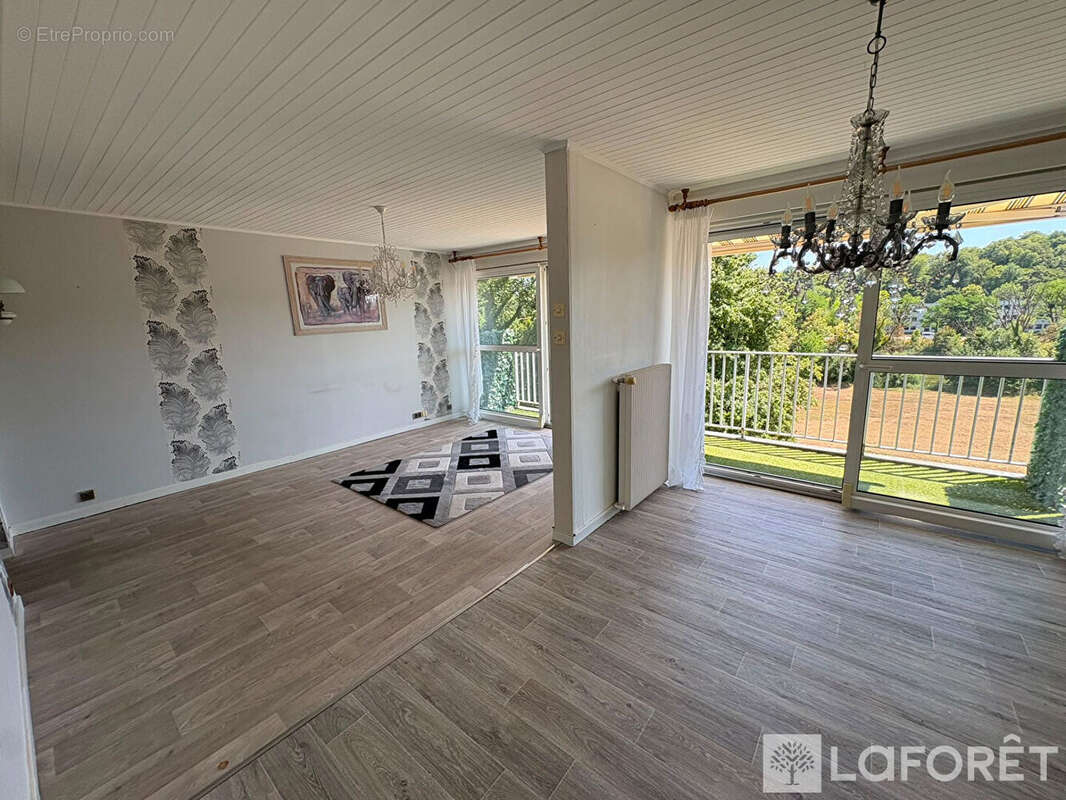 Appartement Audincourt 3 pièce(s) 76.78 m2 - photo 2