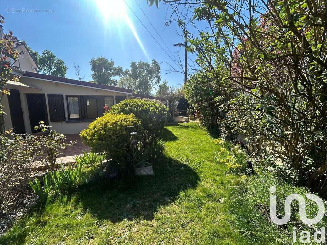 Photo 4 - Maison à VIRY-CHATILLON