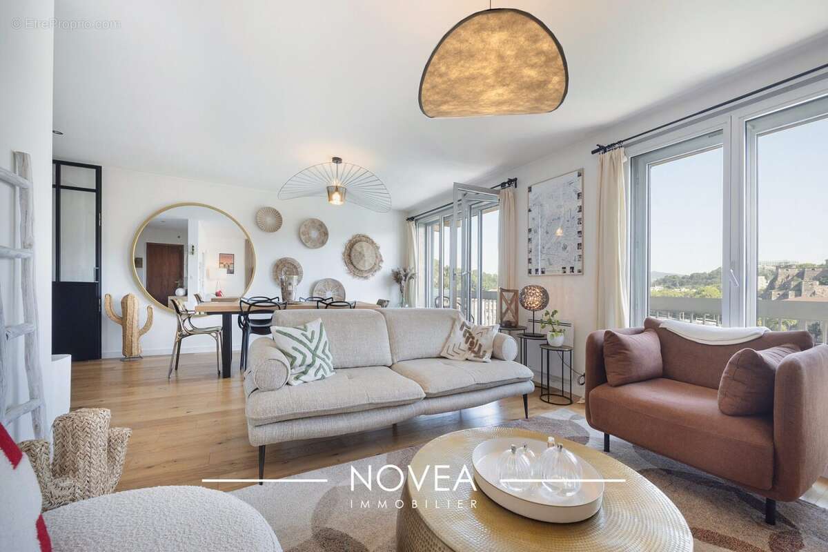 Appartement à LYON-9E