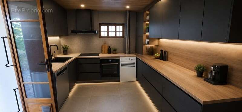 Maison à vendre 5 pièces MARSEILLE 11EME proche 12éme terrain 961m² - photo 6