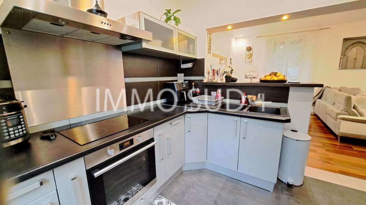 Maison à LIVET-ET-GAVET