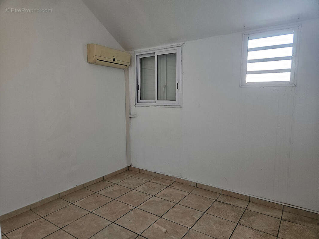 Appartement à SAINT-DENIS