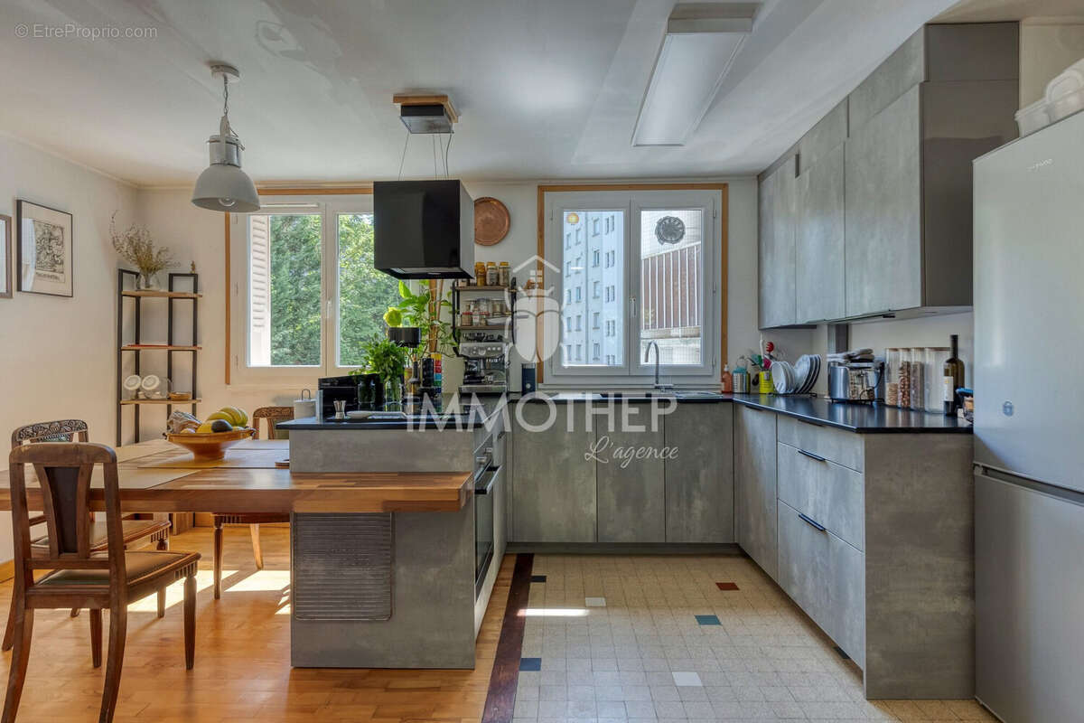 Appartement à GRENOBLE