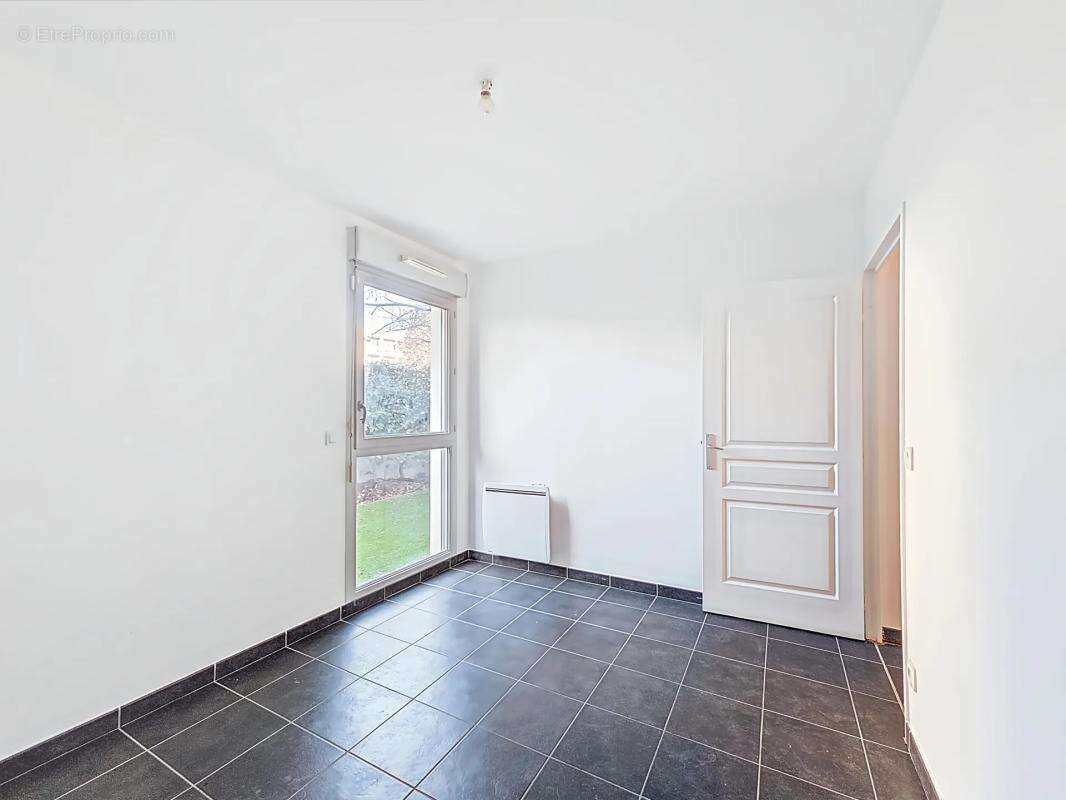 Appartement à LYON-8E