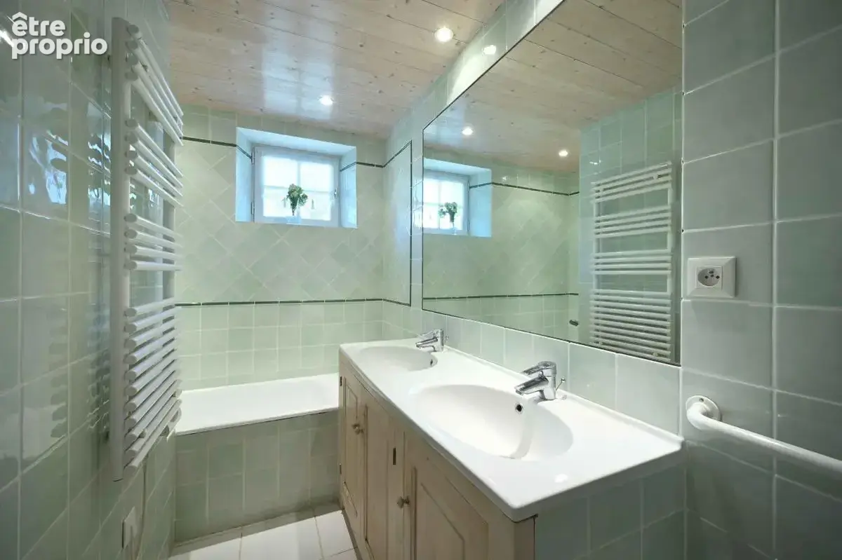 Belle propriété plein centre du village avec cours et jardin Les Portes En Re A VENDRE - photo 24