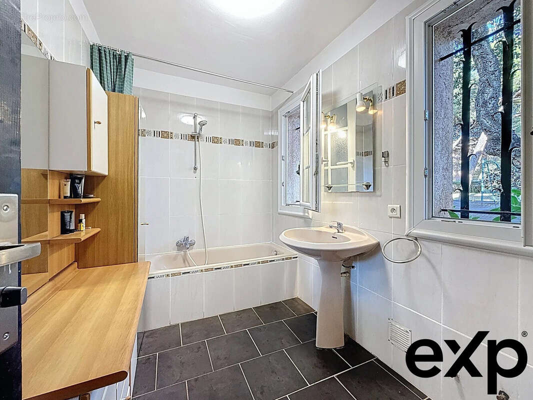 Maison à SAINT-RAPHAEL