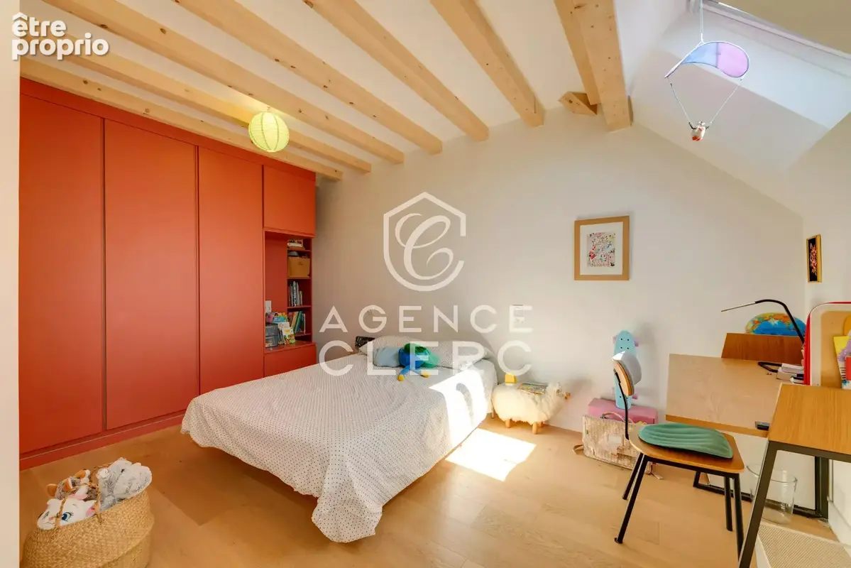 Maison de caractère au cœur du hameau de Perroix à Talloires - photo 7