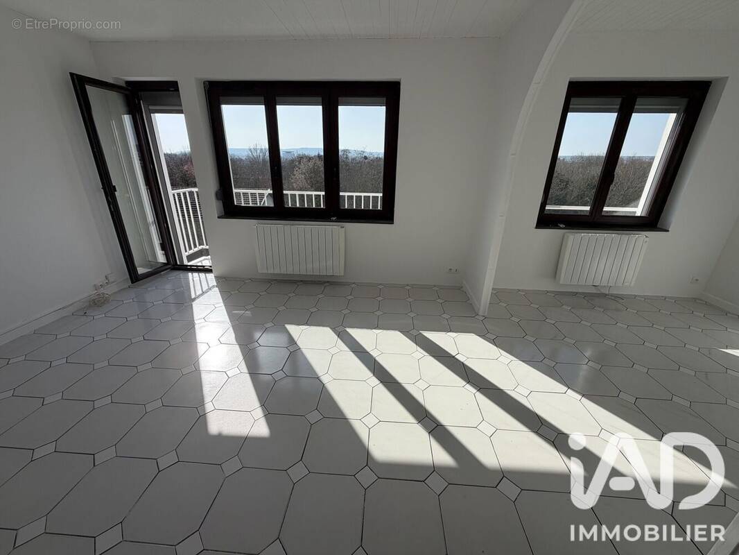 Photo 1 - Appartement à TOMBLAINE